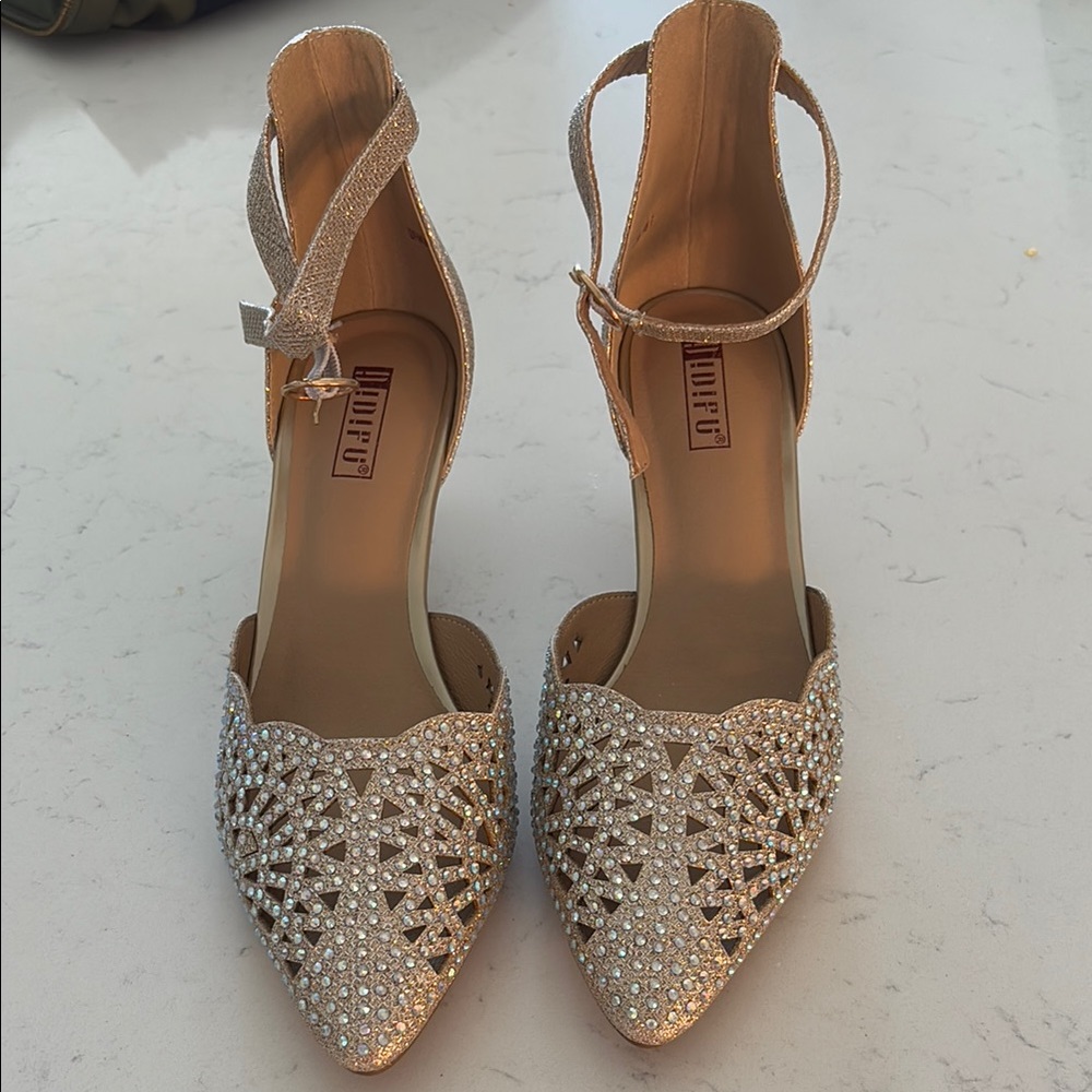 IDIFU Gold Heels with Ankle Strap
